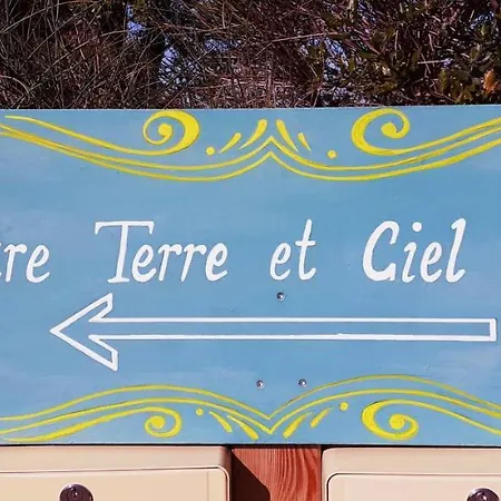 Entre Terre Et Ciel Apartment *